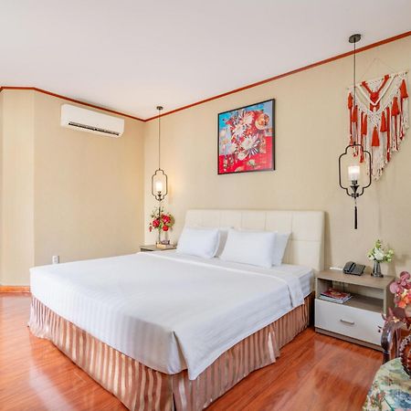 La Palma Boutique Hotel Ho Chi Minh City Exterior photo
